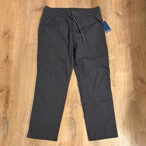 Huk women’s cruiser pants large new travel